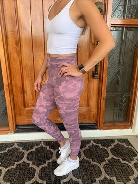lululemon athletica Mauve Camo Leggings